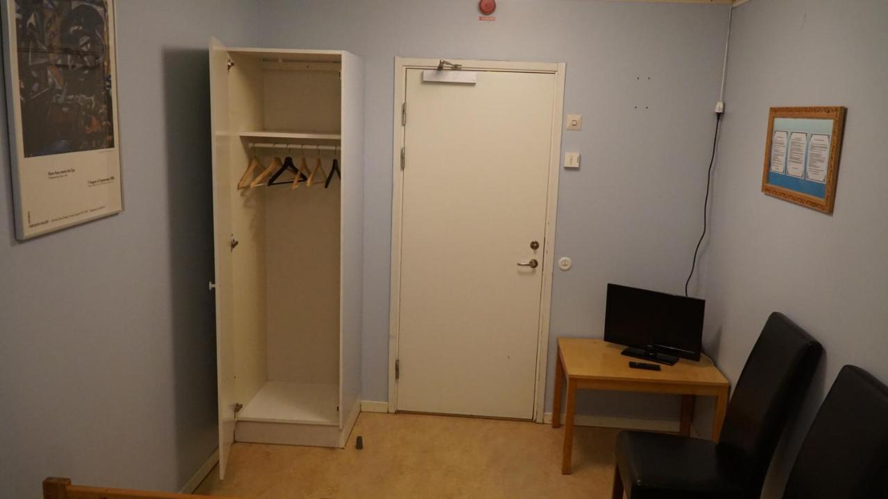 Bredaengs Hostel ストックホルム エクステリア 写真