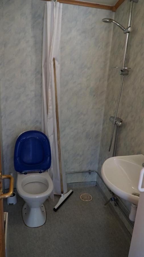 Bredaengs Hostel ストックホルム エクステリア 写真
