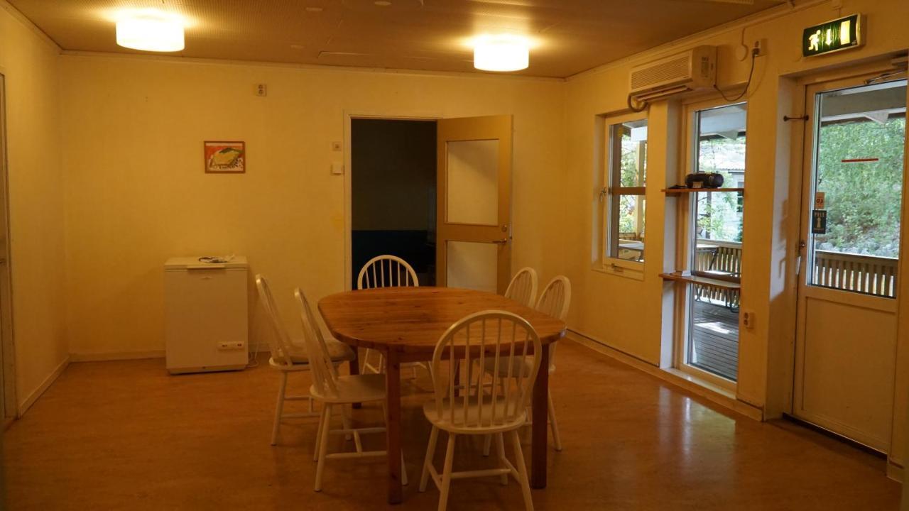 Bredaengs Hostel ストックホルム エクステリア 写真